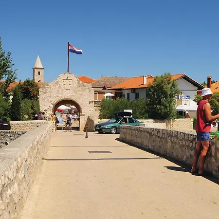 1 Bedroom In Appartement Nin